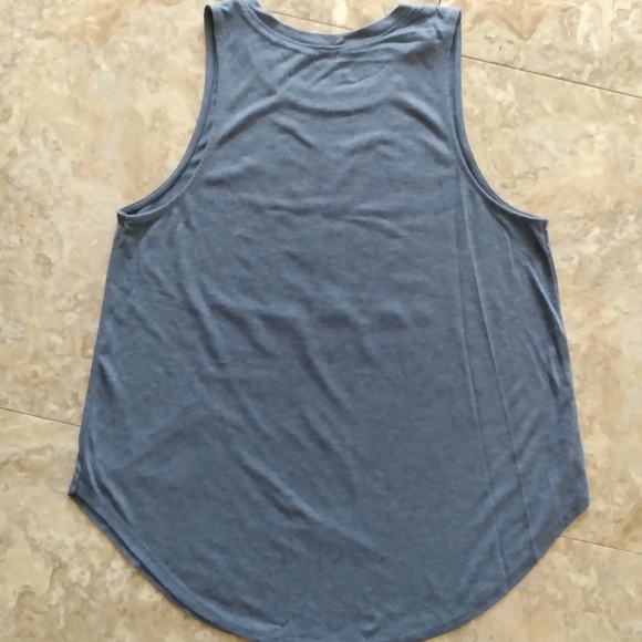 Peace Love Texas tank top, size Large - Picture 3 of 4